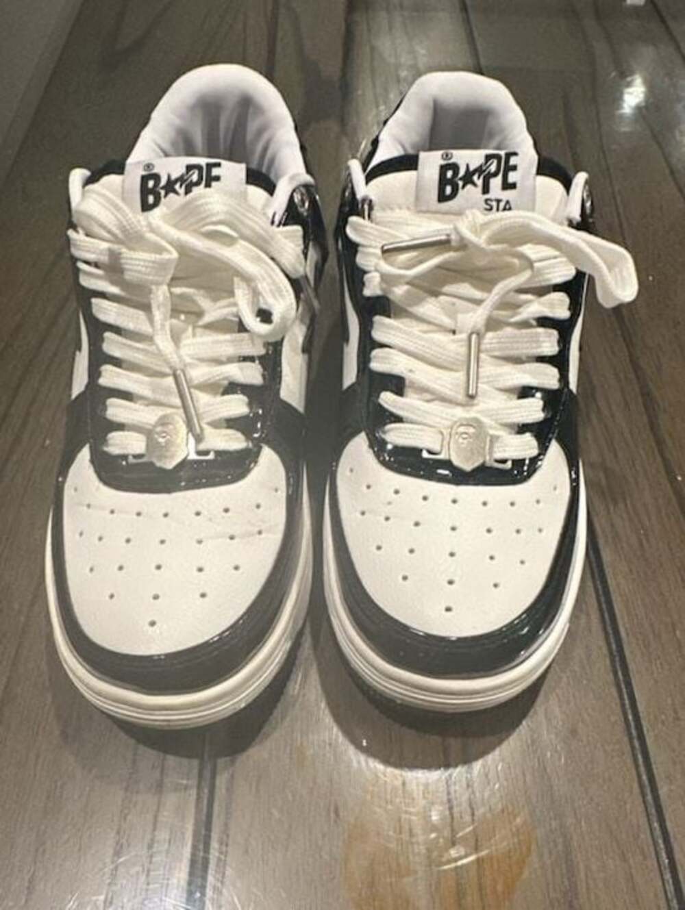 A Bathing Ape Bape Sta Black and White Patent Leather Sneakers, 8 women, 25cm
